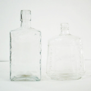 晶白玻璃噴涂瓶